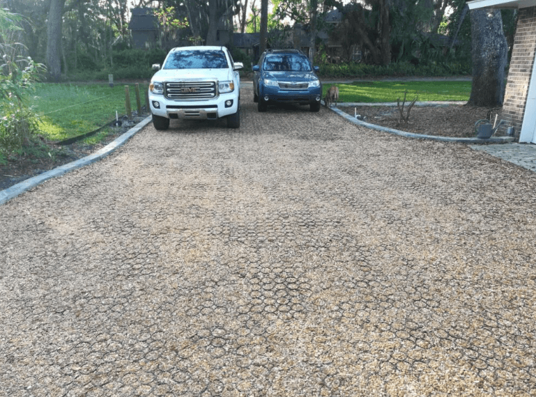 Gravel vs Road Base: Which One Is Right for Your Project?